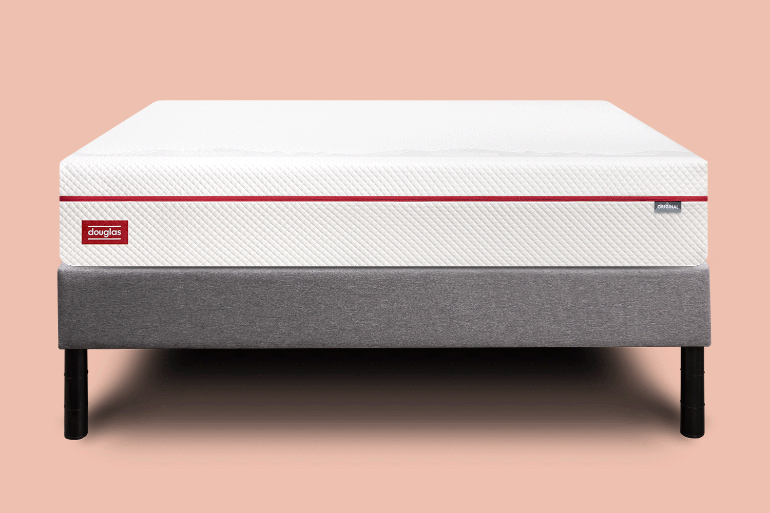 Lit plateforme avec différents matelas : mousse en gel Douglas, mousse Juno value et hybride de luxe Logan & Cove