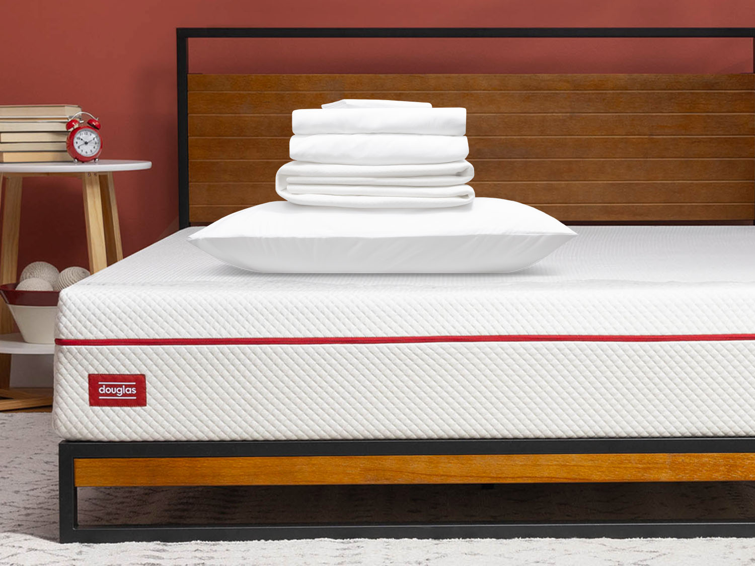 Éléments de l'ensemble sommeil à bas prix sur un matelas Douglas